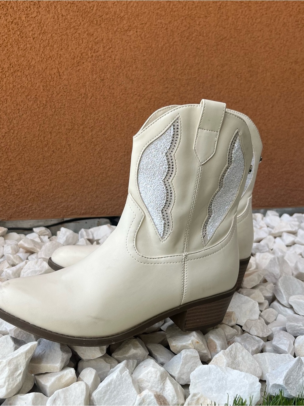 Steve Madden Cream Western Ankle Boots with Silver Glitter Inset